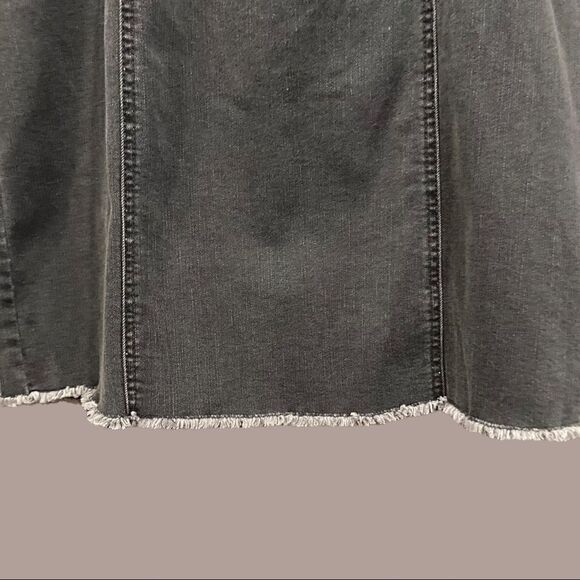 Black Raw Hem Denim Style and Co. Button Down Sleeveless Dress - Picture 4 of 13